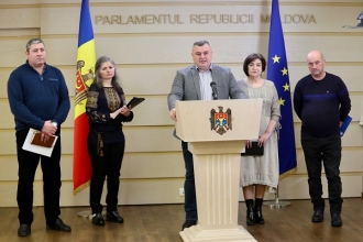Патентообладатели требуют продлить их право на деятельность на несколько лет