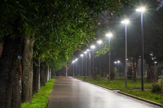 Iluminat stradal cu energie regenerabilă