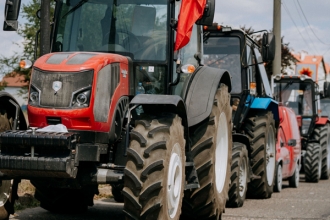 Fermierii, invitați la Guvern pentru a discuta soluțiile pentru ramura agricolă
