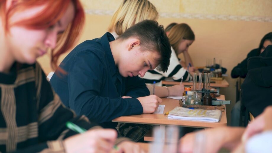 Четыре лицеиста получили на БАКе по три десятки автоматом