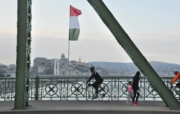 Ungaria primește o amendă pentru felul cum s-a purtat cu migranții