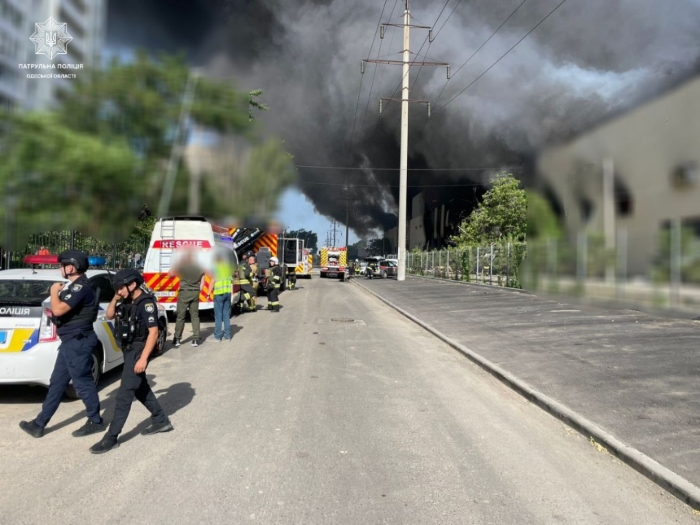 Armata rusă bombardează din nou orașul Odesa