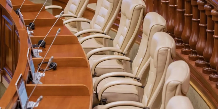 На этой неделе парламент ушел на каникулы