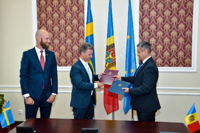 Moldova și Suedia au semnat un acord de cooperare în domeniul apărării