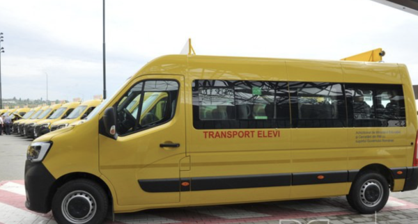 40 de autobuze școlare, transmise instituțiilor de învățământ