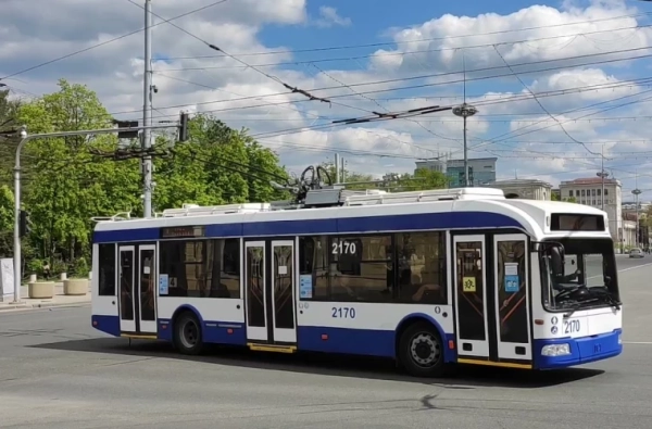 Numărul troleibuzelor care circulă în capitală a fost majorat cu circa 20%