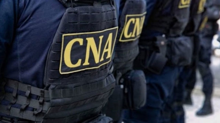Trei funcționari au fost reținuți în urma descinderilor CNA, la Soroca