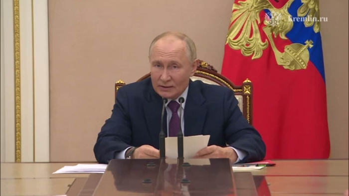 Rusia schimbă regulile nucleare