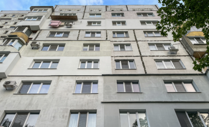 Reparații capitale în blocuri, la zeci de adrese din Chișinău