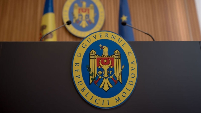 Remanierile guvernamentale, criticate de opoziția