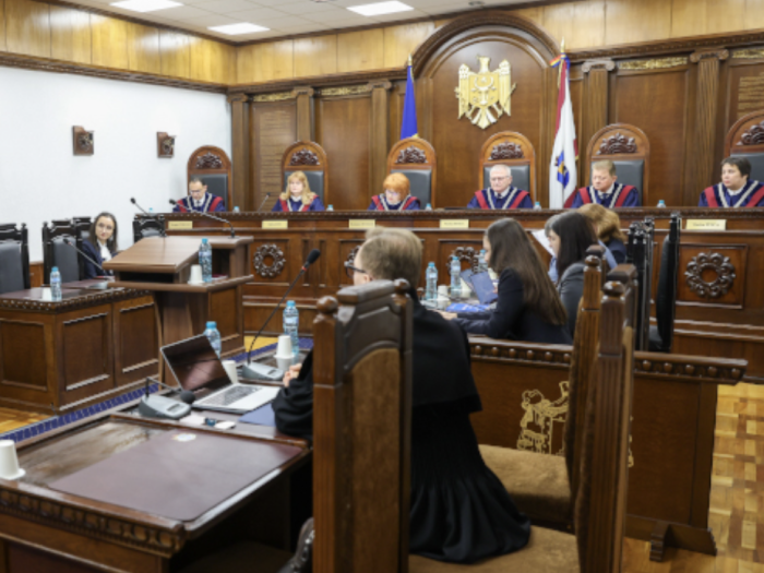 Ședința Curții Constituționale s-a desfășurat pe fundalul unui protest