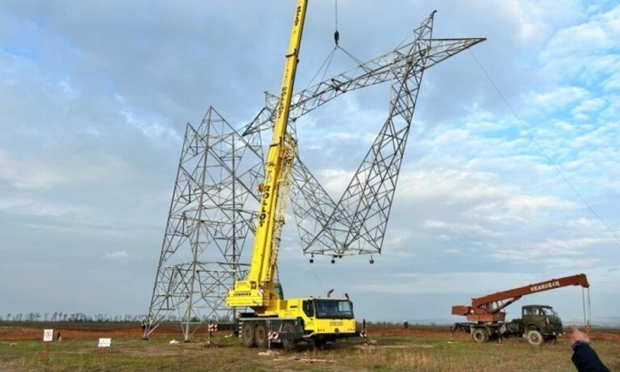 Lucrările de construcție a Liniei Electrice Aeriene Vulcănești-Chișinău sunt în toi