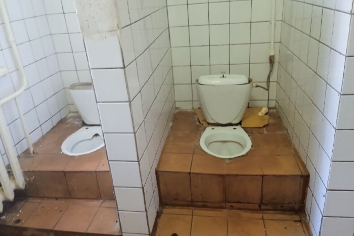 Blocurile sanitare din peste 160 de școli vor fi renovate
