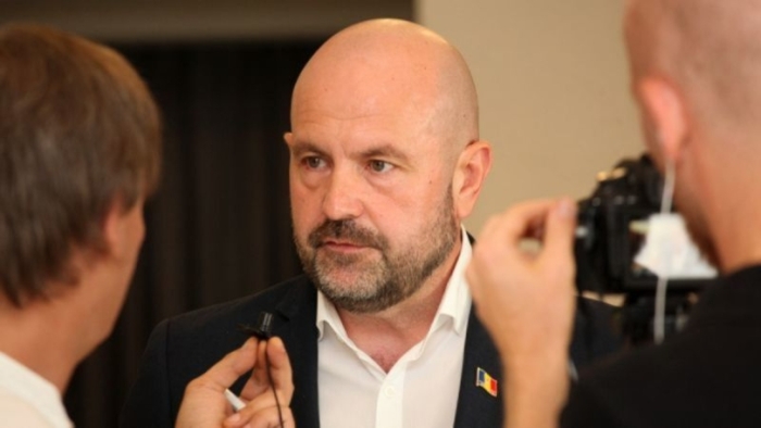 Moțiune simplă împotriva lui Vladimir Bolea