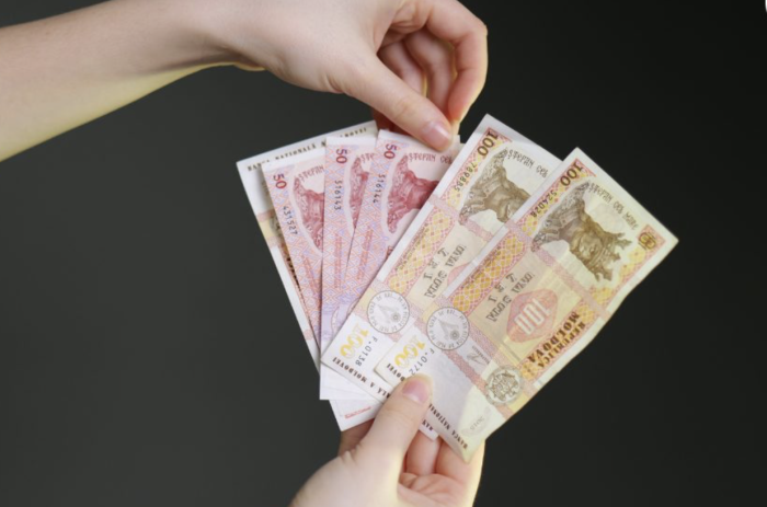 В Молдове повысили стипендии на 4,6 %