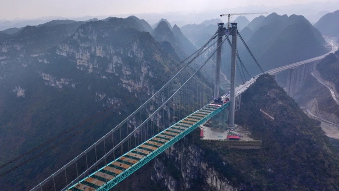 Cel mai mare pod din lume va fi deschis în China