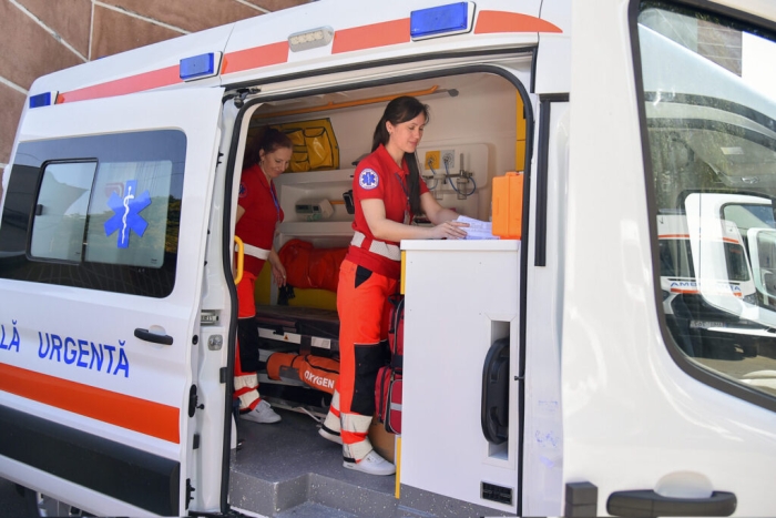 Peste 17 000 de cetățeni au solicitat ambulanța într-o săptămână