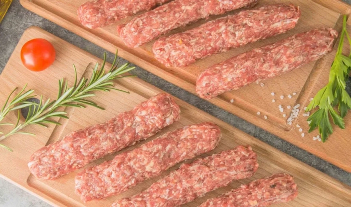 Cerințele privind calitatea produselor semifinite din carne se schimbă