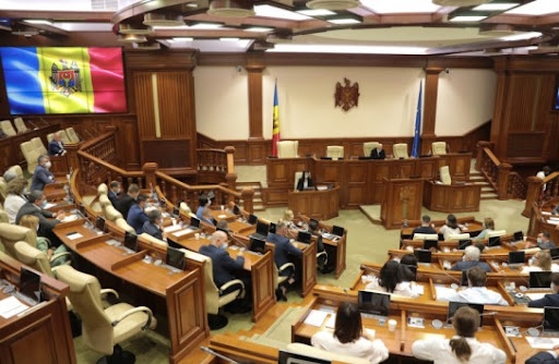 Examinarea moțiunilor simple, pe pauză