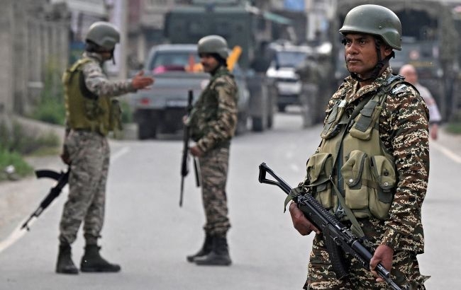 Pakistanul și India își vor retrage trupele de la frontieră