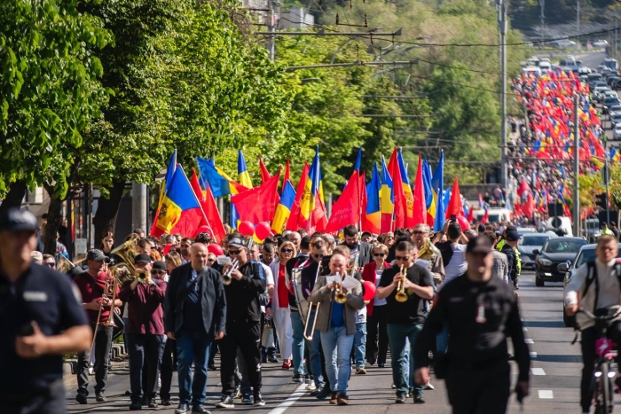 Социалисты провели марш солидарности и социальной справедливости