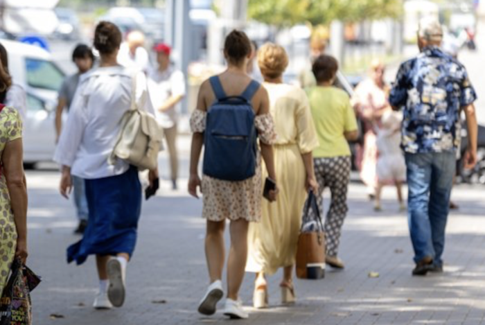 Un nou act de identitate pentru străinii care locuiesc legal în Moldova