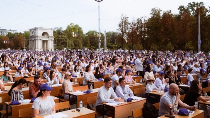 В Молдове написали Большой национальный диктант