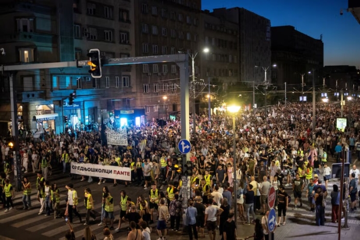 Proteste de amploare în Serbia