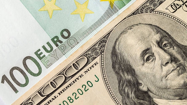 Curs valutar anunțat de BNM