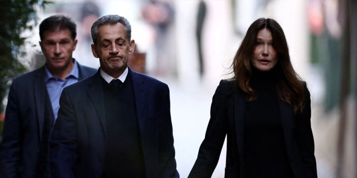Sarkozy a ajuns la închisoarea La Santé