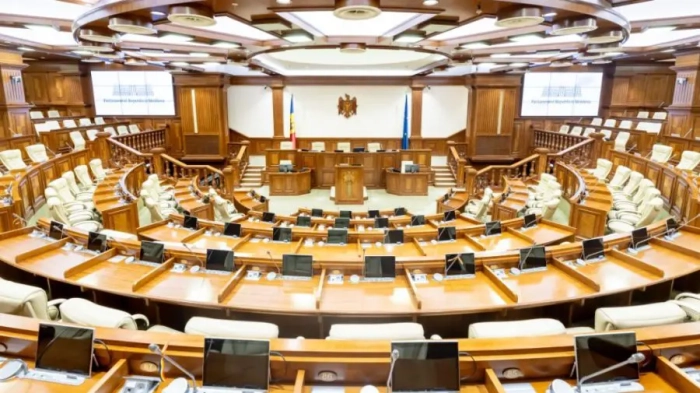 В новом парламенте будет 12 постоянных комиссий