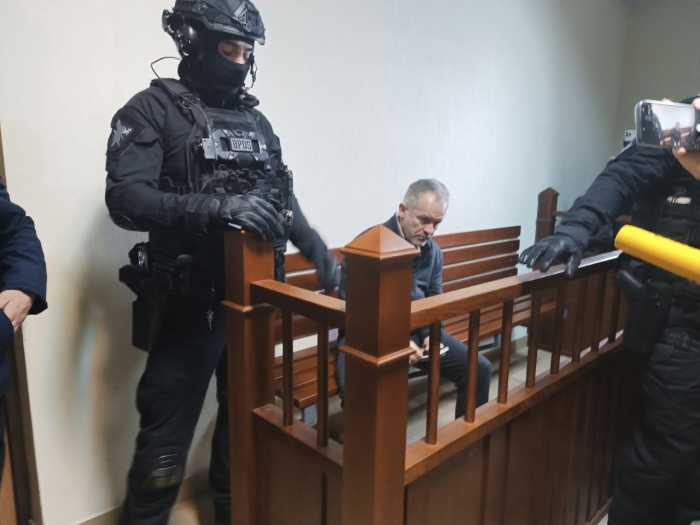 Plahotniuc, din nou în fața judecătorilor: instanța a acceptat 27 de martori
