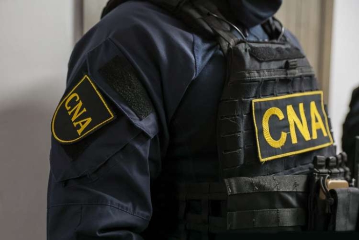 Percheziții la primăria Chișinău: patru funcționari publici, reținuți