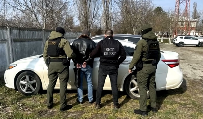11 moldoveni reținuți pentru migrație ilegală