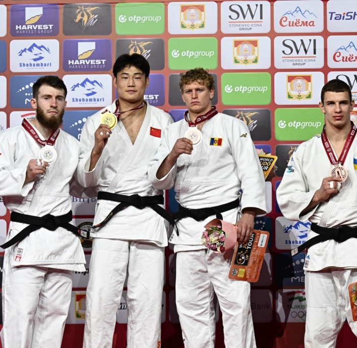 3 medalii de bronz pentru judocanii moldoveni