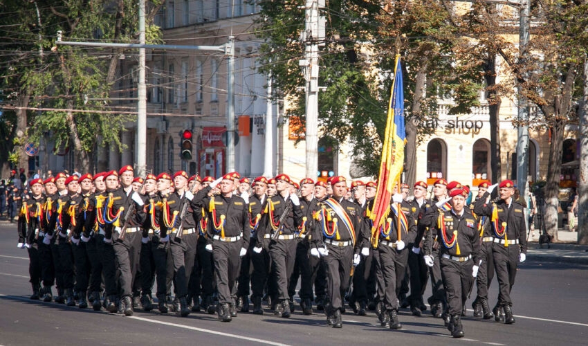 În PMAN va avea loc repetiția generală pentru parada militară din 27 august