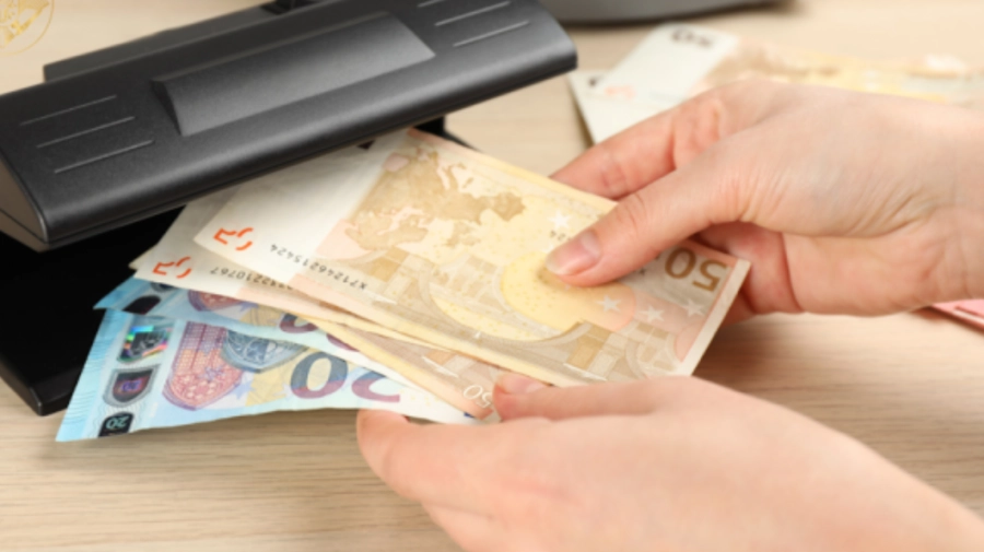 Cursul valutar afișat de BNM