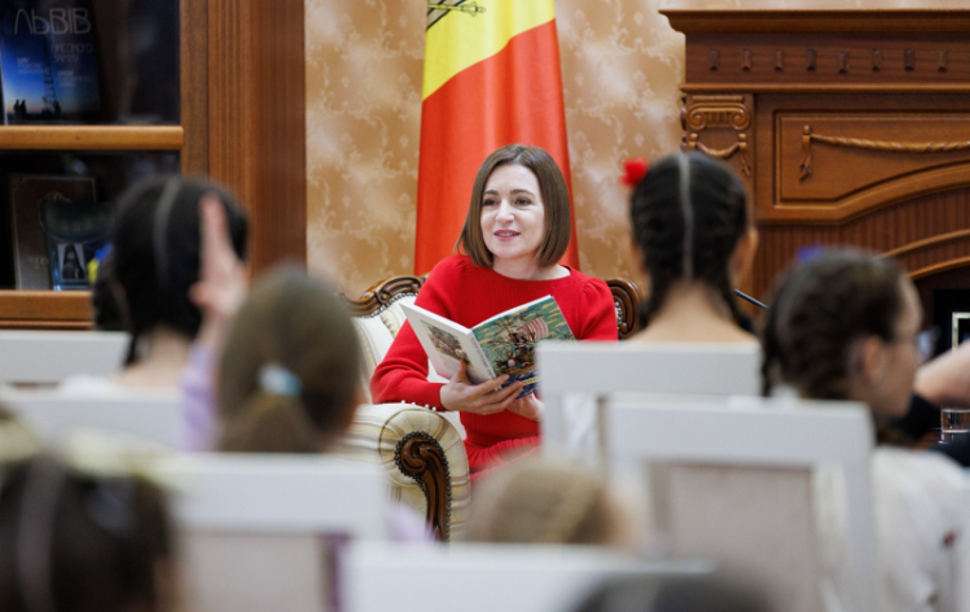 Maia Sandu i-a invitat pe tineri cititori la o întâlnire