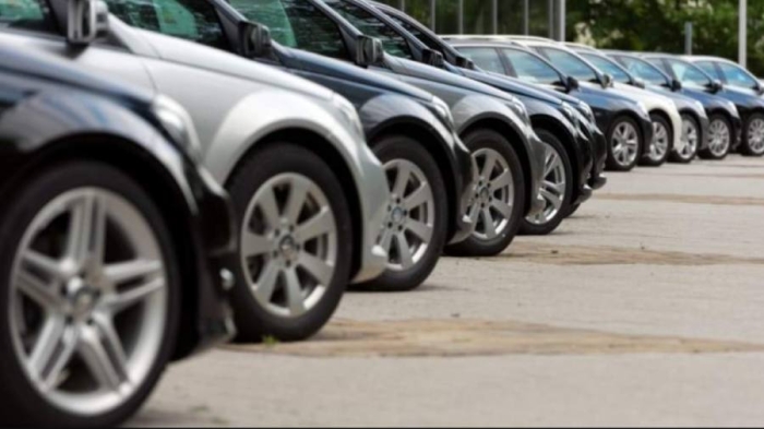 Moldovenii au adus aproape 30 000 de automobile în 2025