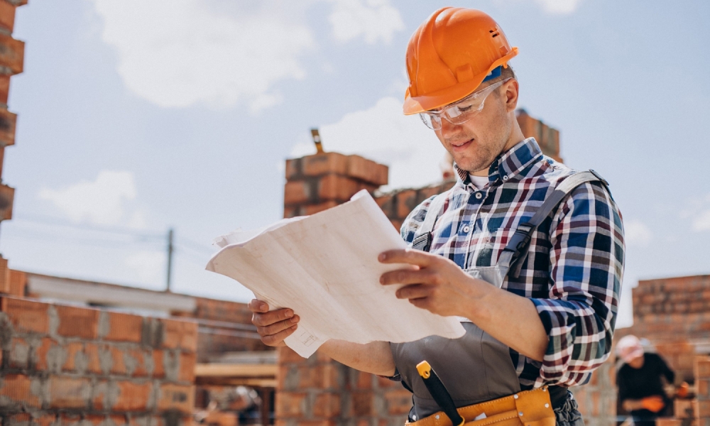 Atestarea specialiștilor din construcții va fi simplificată