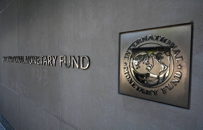 FMI: datoria publică mondială, aproape de 100% din PIB
