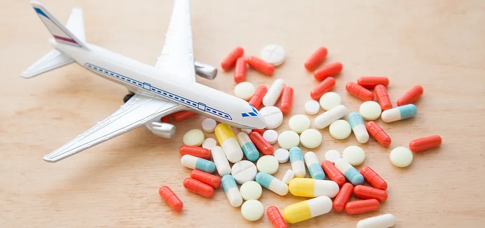 Traversarea frontierei cu medicamente în bagaje: ghidul complet
