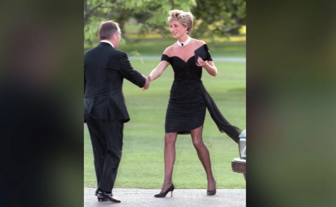 Rochia prințesei Diana va fi scoasă la licitație