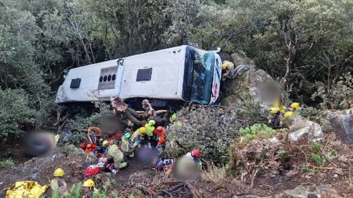 Accident grav în Spania: autobuzul a căzut într-o prăpastie adâncă
