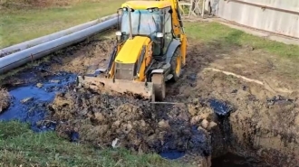 Mai mult responsabili de la Termoelectrica vor fi sancționați în urma scandalului cu păcura îngropată