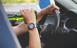 Șoferii care conduc în stare de ebrietate riscă să rămână fără autovehicul