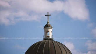 Mai mulți preoți din protopopiatul de Chișinău cer aderarea Mitropoliei Moldovei la Patriarhia Română