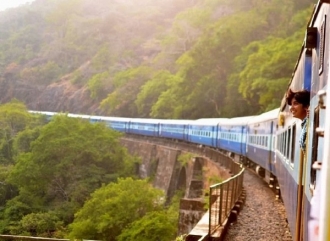 Un tren din India scăpat de sub control a circulat 70 de kilometri fără conductor