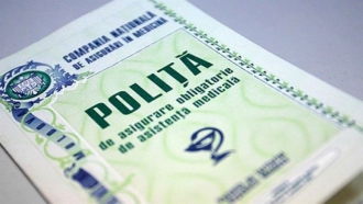 Autoritățile calmează cetățenii din diasporă: Moldovenii NU vor fi obligați să plătească polița de asigurare medicală când revin acasă