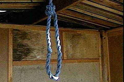 O tânără de 28 de ani și-a pus capăt zilelor într-un șopron
